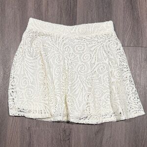 Aeropostale Elegant Cream Lace Women's Skirt NWOT